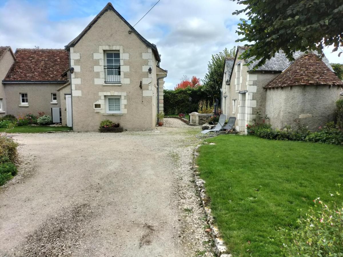 Le Clos Des Augers. Chambre Descartes Azay-sur-Cher Exterior photo